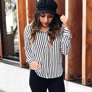 Tops - Gorgeous striped top Tops - Gorgeous striped top